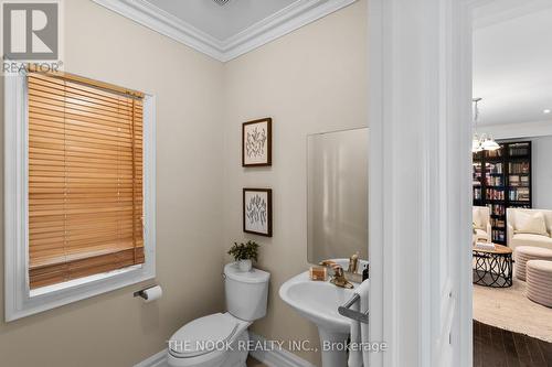 5 Chapman Road, Toronto (Humber Heights), ON - Indoor Photo Showing Bathroom