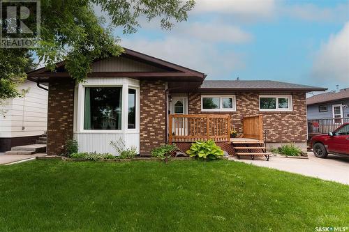 503 7Th Street E, Wynyard, SK - Outdoor