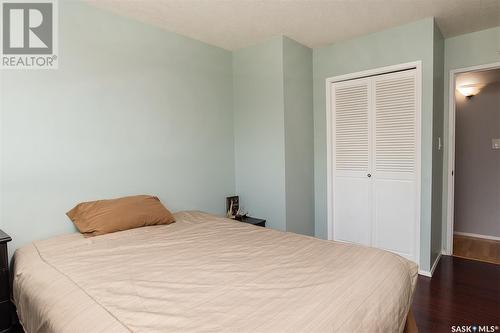 503 7Th Street E, Wynyard, SK - Indoor Photo Showing Bedroom