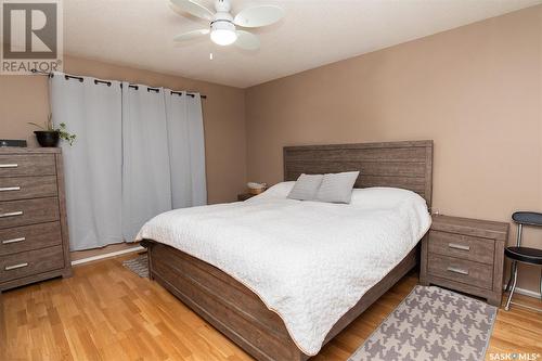 503 7Th Street E, Wynyard, SK - Indoor Photo Showing Bedroom