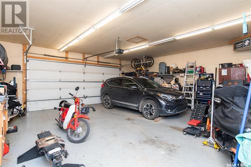 503 7Th Street E, Wynyard, SK - Indoor Photo Showing Garage