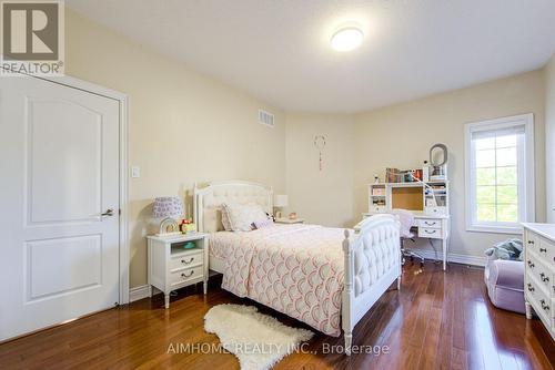 147 Ner Israel Drive, Vaughan, ON - Indoor Photo Showing Bedroom