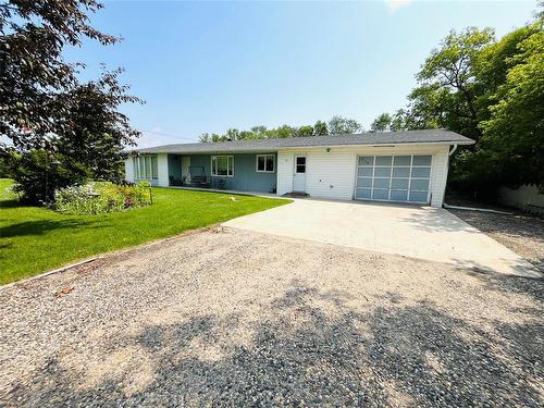 216 Grange Street, Elkhorn, MB - Outdoor