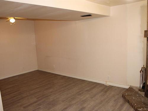 318 Bethune St, Thunder Bay, ON - Indoor Photo Showing Other Room