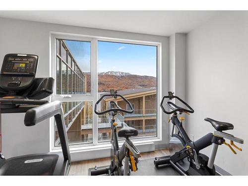 Exercise room - 403-123 Rue Cuttle, Mont-Tremblant, QC - Indoor Photo Showing Gym Room