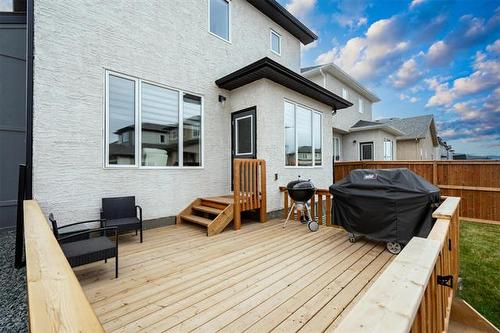 180 Mccrindle Bay, Winnipeg, MB 