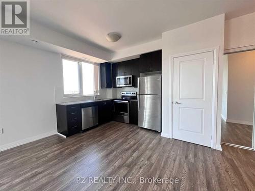 1612 - 9560 Markham Road, Markham, ON - Indoor Photo Showing Kitchen