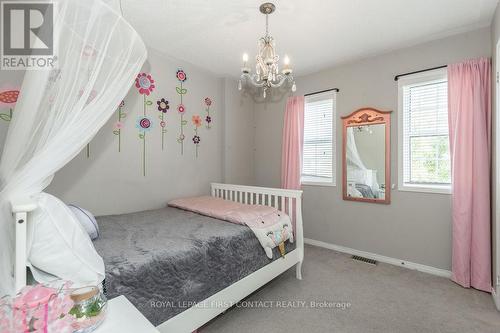 25 Truax Crescent, Essa, ON - Indoor Photo Showing Bedroom