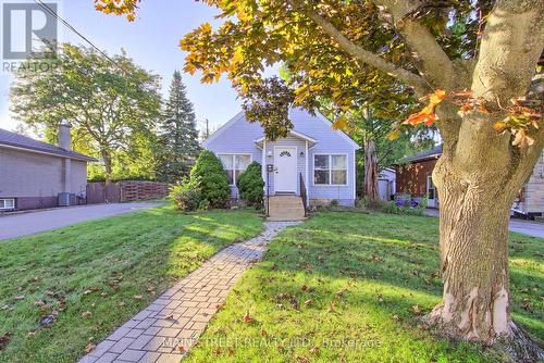 19 Beaucourt Road E, Hamilton, ON - Outdoor