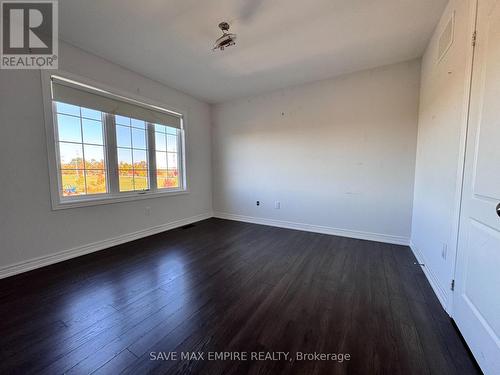 9 Sunset Way, Thorold, ON - Indoor Photo Showing Other Room