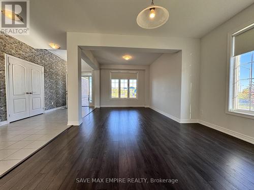 9 Sunset Way, Thorold, ON - Indoor Photo Showing Other Room