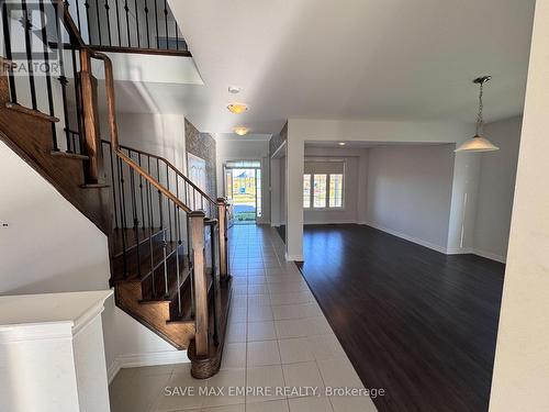 9 Sunset Way, Thorold, ON - Indoor Photo Showing Other Room