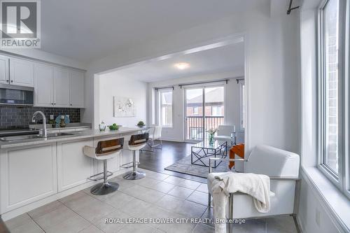 14 Faye Street, Brampton, ON - Indoor Photo Showing Kitchen