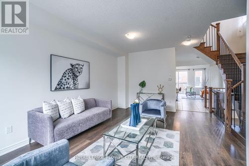 14 Faye Street, Brampton, ON - Indoor Photo Showing Living Room