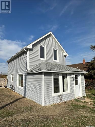 109 2Nd Street S, Cabri, SK - Outdoor With Exterior