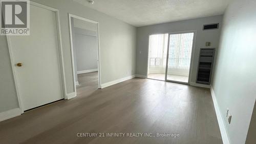 1216 - 155 Hillcrest Avenue, Mississauga (Cooksville), ON - Indoor Photo Showing Other Room