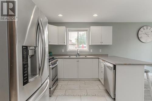 62 Nicole Marie Avenue, Barrie, ON - Indoor Photo Showing Kitchen With Double Sink