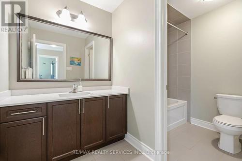 5 Alister Drive, Brampton, ON - Indoor Photo Showing Bathroom