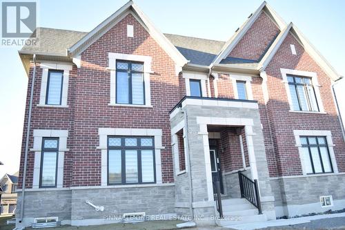 1060 Thompson Drive, Oshawa, ON - Outdoor With Facade