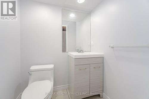 105 Archdekin Drive, Brampton, ON - Indoor Photo Showing Bathroom