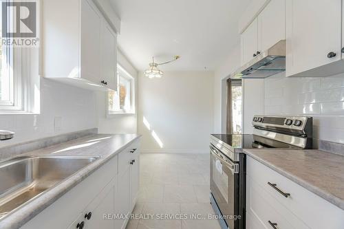 105 Archdekin Drive, Brampton, ON - Indoor Photo Showing Kitchen