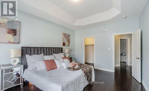 9 Humberstone Crescent, Brampton, ON - Indoor Photo Showing Bedroom