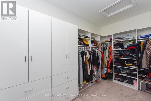 115 Threshing Mill Boulevard, Oakville, ON - Indoor With Storage