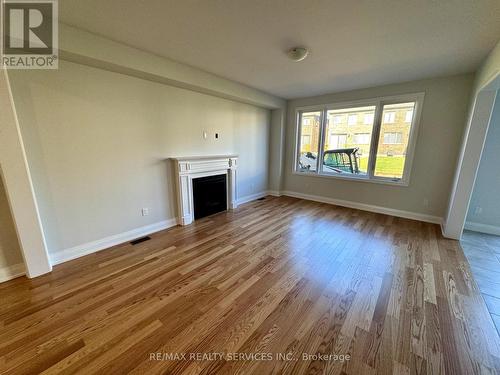 849 Knights Lane, Woodstock, ON - Indoor Photo Showing Living Room With Fireplace