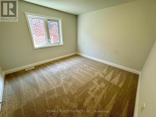 849 Knights Lane, Woodstock, ON - Indoor Photo Showing Other Room