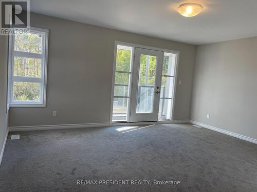 213 Wells Avenue, Fort Erie, ON - Indoor Photo Showing Other Room