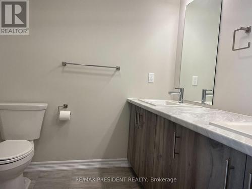 213 Wells Avenue, Fort Erie, ON - Indoor Photo Showing Bathroom