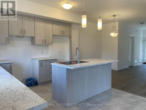 213 Wells Avenue, Fort Erie, ON - Indoor Photo Showing Kitchen