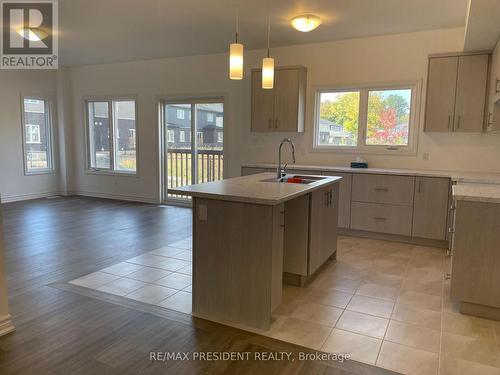 213 Wells Avenue, Fort Erie, ON - Indoor Photo Showing Kitchen With Double Sink