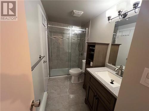 675 William Avenue Unit# 6, Sudbury, ON - Indoor Photo Showing Bathroom