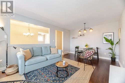 69 Keewatin St S, Oshawa, ON - Indoor Photo Showing Living Room