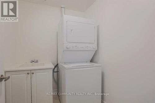 47 Luzon Avenue, Markham, ON - Indoor Photo Showing Laundry Room