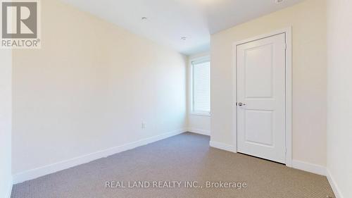 54 Ingersoll Lane, Richmond Hill, ON - Indoor Photo Showing Other Room