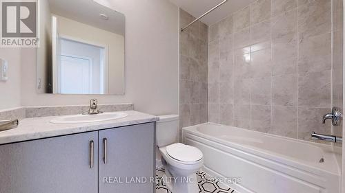 54 Ingersoll Lane, Richmond Hill, ON - Indoor Photo Showing Bathroom