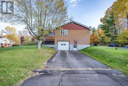 1 Darwin Crescent, Deep River, ON - Outdoor