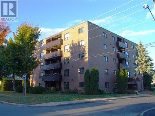 95 Windsor Drive Unit#305, Brockville, ON - Outdoor With Balcony