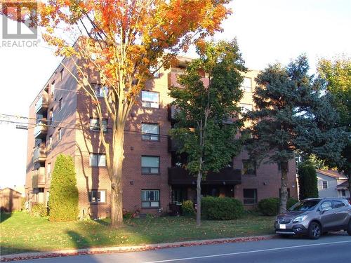 95 Windsor Drive Unit#305, Brockville, ON - Outdoor With Facade