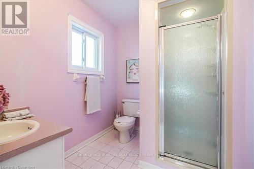 588 Fothergill Boulevard, Burlington, ON - Indoor Photo Showing Bathroom