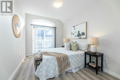 2655 Jackpine Crossing, Pickering, ON - Indoor Photo Showing Bedroom