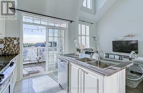 72 Lovegrove Lane, Ajax, ON - Indoor Photo Showing Kitchen With Double Sink