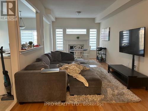 6 Jevons Drive, Ajax, ON - Indoor Photo Showing Living Room