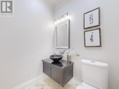 183 Byng Avenue, Toronto, ON - Indoor Photo Showing Bathroom