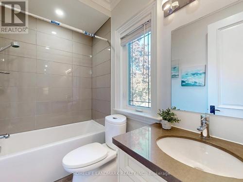 183 Byng Avenue, Toronto, ON - Indoor Photo Showing Bathroom