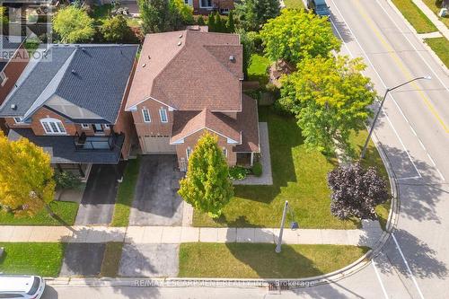 2352 Falling Green Drive, Oakville, ON - Outdoor