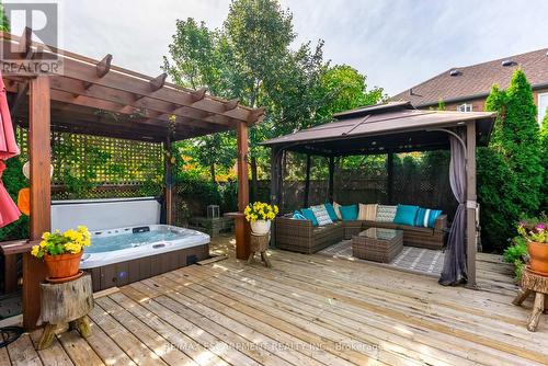 2352 Falling Green Drive, Oakville, ON - Outdoor With Deck Patio Veranda With Exterior