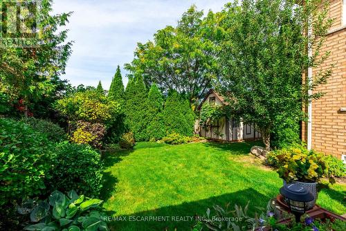 2352 Falling Green Drive, Oakville, ON - Outdoor